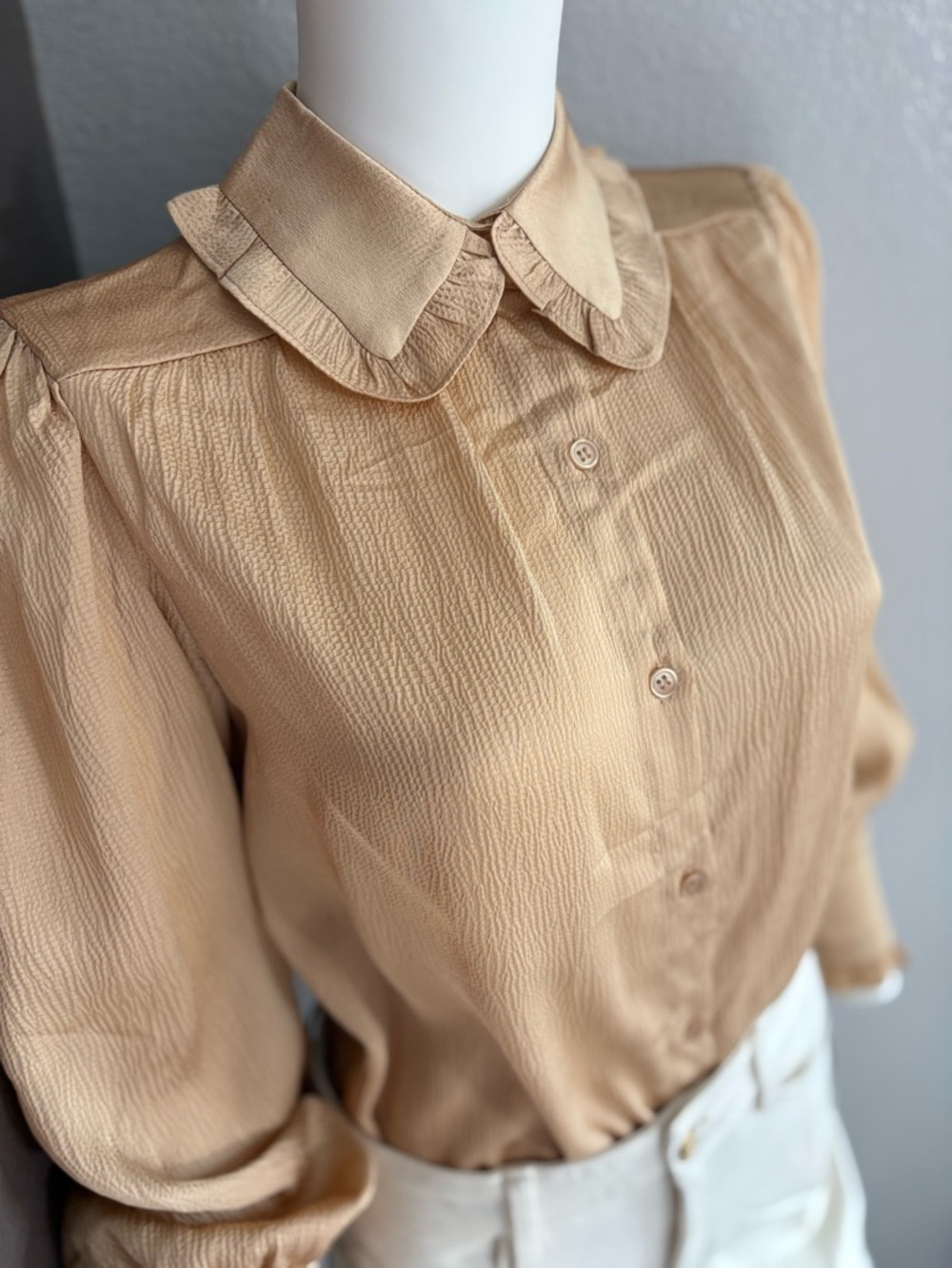 Max Studio Beige Ruffle Collar Button-Front Blouse - Picture 2 of 6